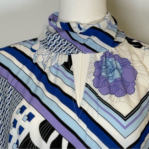 New York & Company High Neck Flutter Sleeve Floral Blouse Women’s Size XL - Picture 2 of 11